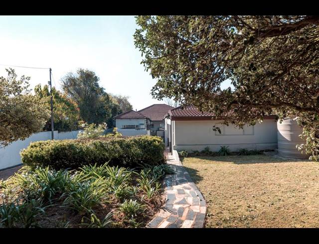 4 BEDROOM HOUSE FOR SALE IN KENSINGTON